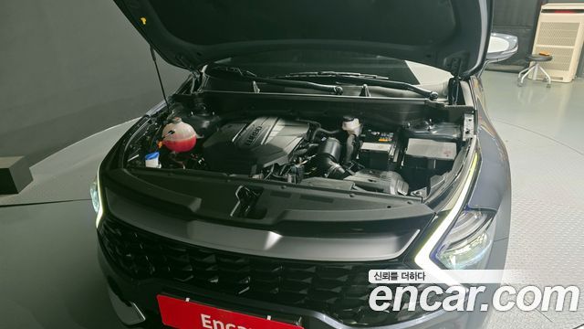 Kia Sportage (V) Diesel 2.0 2WD Prestige 2022 — фото 6