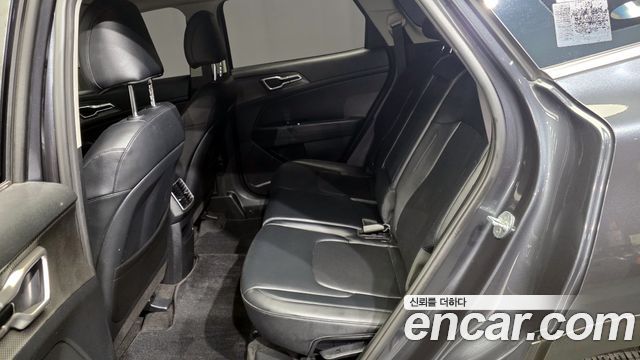 Kia Sportage (V) Diesel 2.0 2WD Prestige 2022 — фото 11