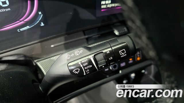 Kia Sportage (V) Diesel 2.0 2WD Prestige 2022 — фото 17