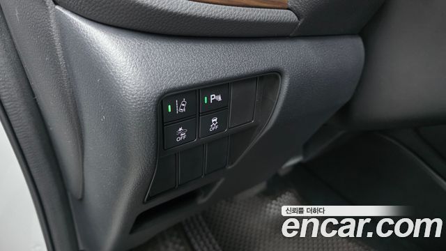 Honda CR-V (V) 1.5 EX-L 2WD 2021 — фото 17