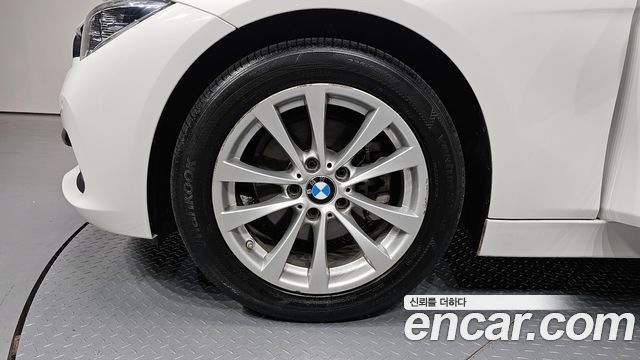 BMW 3 Series (F30) 320d 2018 — фото 5