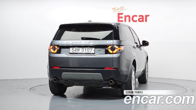 Land Rover Discovery Sport 2.0 TD4 SE 2016 — фото 4