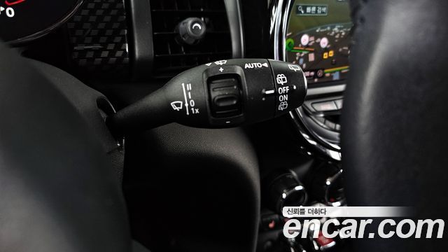 MINI Cooper S 5Door Standard 3rd 2021 — фото 14