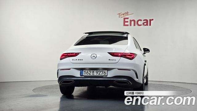 Mercedes-Benz CLA-Class (C118) CLA250 4MATIC 2022 — фото 4