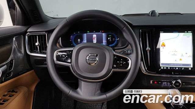 Volvo S90 T8 AWD Ultimate Bright 2023 — фото 13