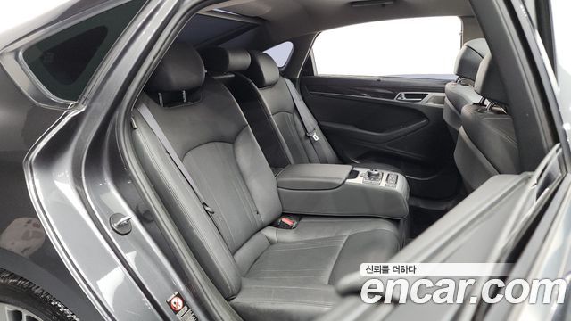 Genesis G80 3.3 GDI Premium Luxury 2018 — фото 12
