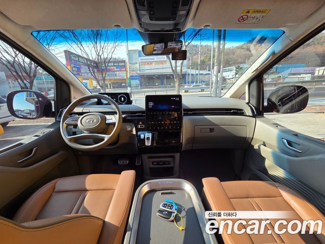 Hyundai Staria 4WD Lounge 9-Seater Inspiration 2022 — фото 7