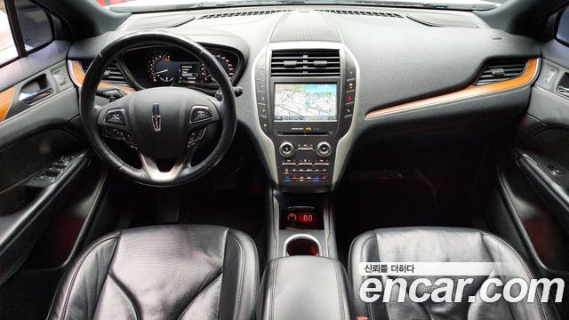 Lincoln MKC 2.0 AWD 2019 — фото 7