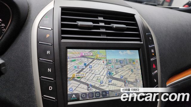 Lincoln MKC 2.0 AWD 2019 — фото 18
