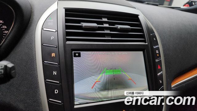 Lincoln MKC 2.0 AWD 2019 — фото 19