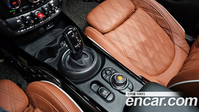 MINI Cooper Clubman Islington Edition 2nd 2021 — фото 9