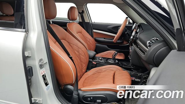 MINI Cooper Clubman Islington Edition 2nd 2021 — фото 10