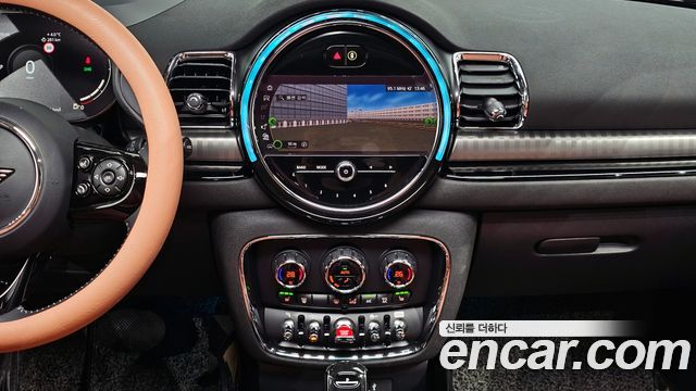 MINI Cooper Clubman Islington Edition 2nd 2021 — фото 15