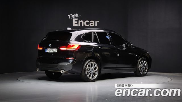 BMW X1 (F48) xDrive 20i M Sport 2022 — фото 2