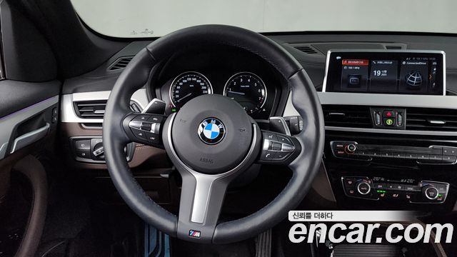 BMW X1 (F48) xDrive 20i M Sport 2022 — фото 13