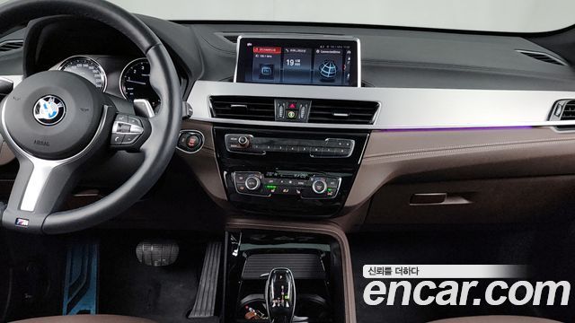BMW X1 (F48) xDrive 20i M Sport 2022 — фото 14