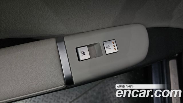 Hyundai Grandeur Hybrid (GN7) Exclusive 2023 — фото 19