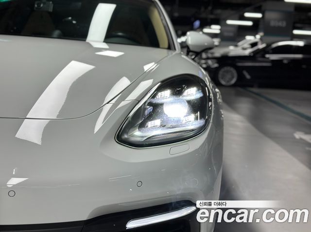 Porsche Panamera (971) 3.0 AWD 2018 — фото 3