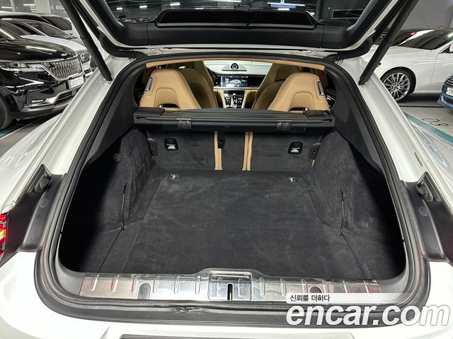 Porsche Panamera (971) 3.0 AWD 2018 — фото 6
