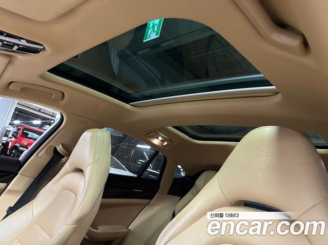 Porsche Panamera (971) 3.0 AWD 2018 — фото 10
