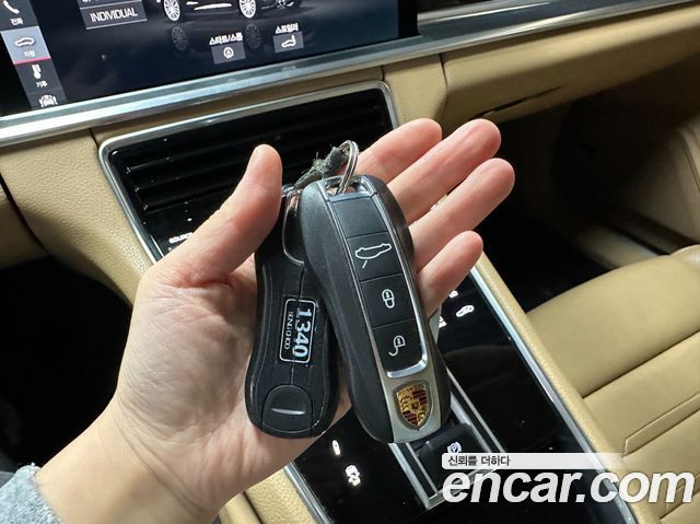 Porsche Panamera (971) 3.0 AWD 2018 — фото 16