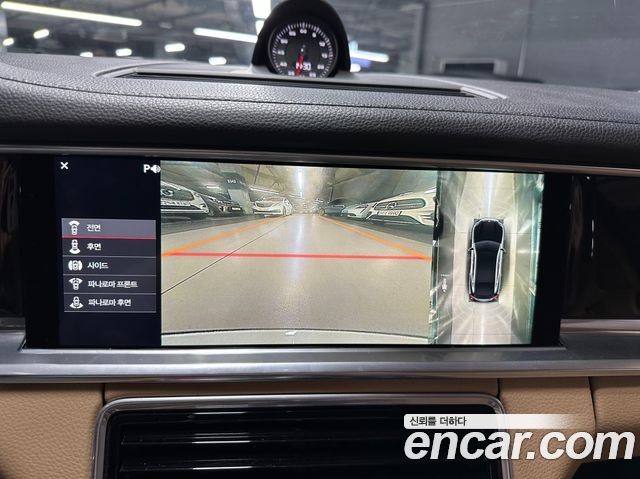 Porsche Panamera (971) 3.0 AWD 2018 — фото 19