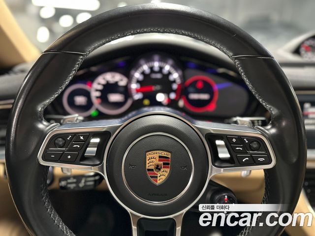 Porsche Panamera (971) 3.0 AWD 2018 — фото 23