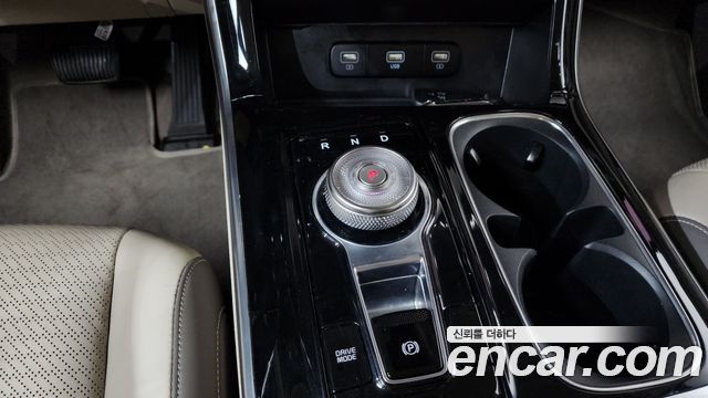 Kia Carnival (IV) Gasoline 7-Seater Hi-Limousine Signature 2021 — фото 9