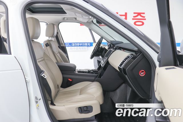 Land Rover Discovery 5 3.0 SD6 SE 2019 — фото 9