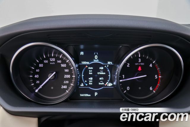 Land Rover Discovery 5 3.0 SD6 SE 2019 — фото 15