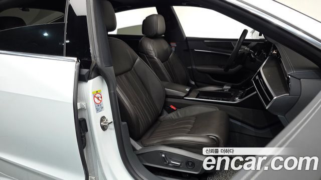 Audi A7 (4K) 55 TFSI Quattro Premium 2021 — фото 10