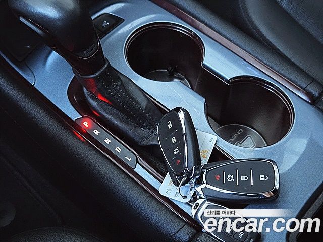 Chevrolet Malibu 2.0 Turbo Redline 2022 — фото 9