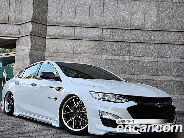 Chevrolet Malibu 2.0 Turbo Redline 2022 — фото 16
