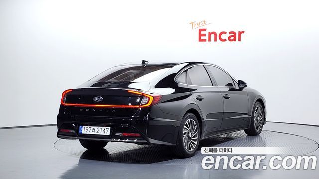 Hyundai Sonata Hybrid (DN8) Inspiration 2021 — фото 2
