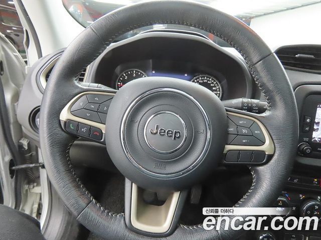 Jeep Renegade 2.0 Diesel Longitude AWD 2015 — фото 8