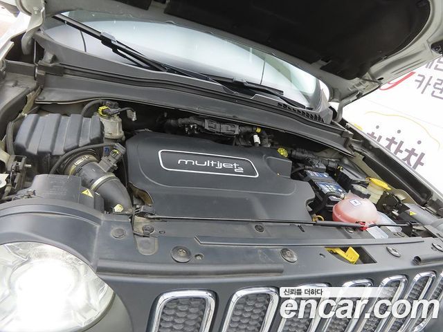 Jeep Renegade 2.0 Diesel Longitude AWD 2015 — фото 23