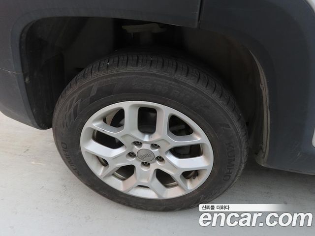 Jeep Renegade 2.0 Diesel Longitude AWD 2015 — фото 24