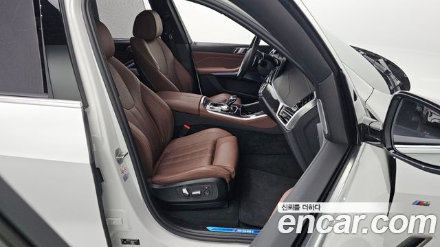 BMW X5 (G05) M50i 2022 — фото 12