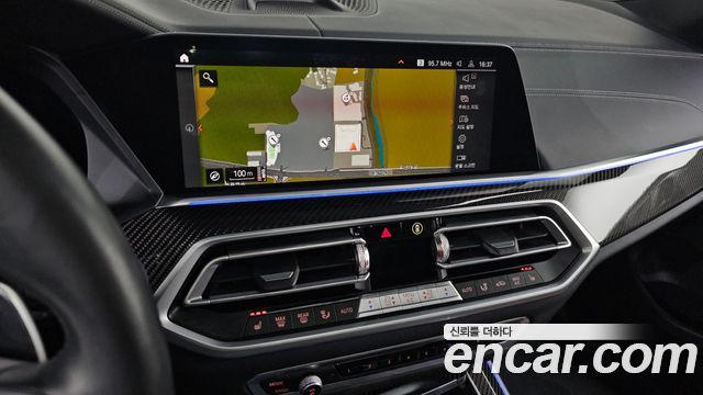 BMW X5 (G05) M50i 2022 — фото 16