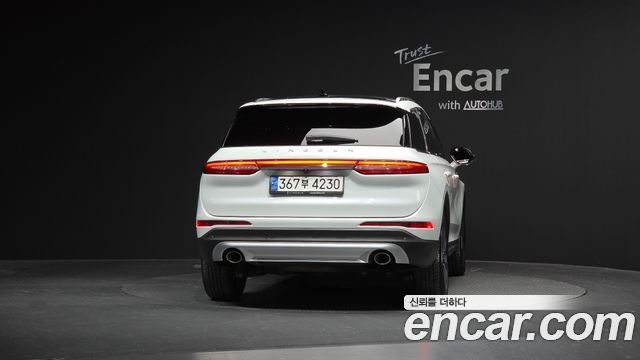 Lincoln Corsair 2.0 Reserve AWD 2022 — фото 4