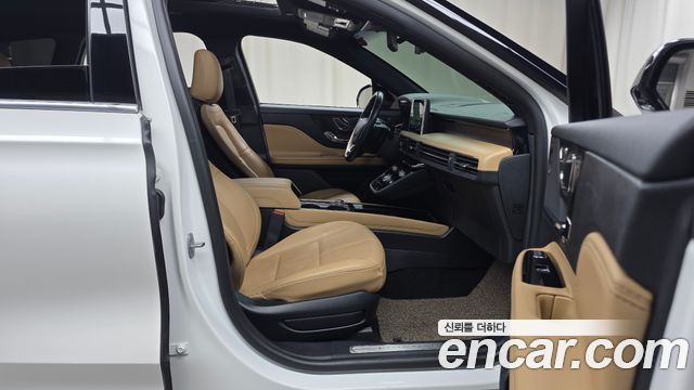 Lincoln Corsair 2.0 Reserve AWD 2022 — фото 11