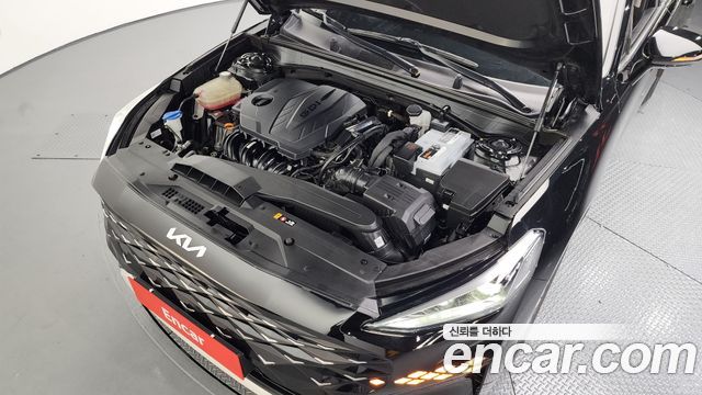 Kia K8 2.5 Gasoline 2WD Noblesse 2022 — фото 6