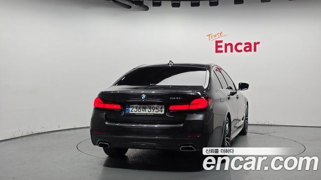 BMW 5 Series (G30) 520i M Sport 2022 — фото 4