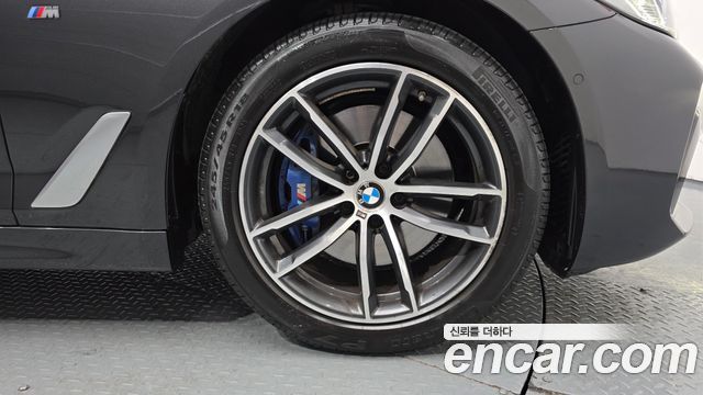 BMW 5 Series (G30) 520i M Sport 2022 — фото 5