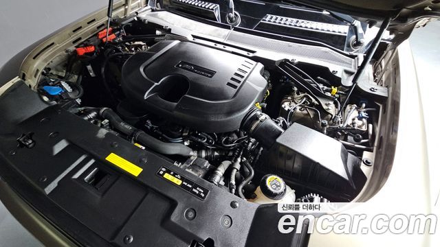Land Rover Defender (L663) 110 D300 HSE 2022 — фото 6