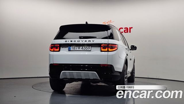 Land Rover Discovery Sport (II) P250 Dynamic SE 2024 — фото 4
