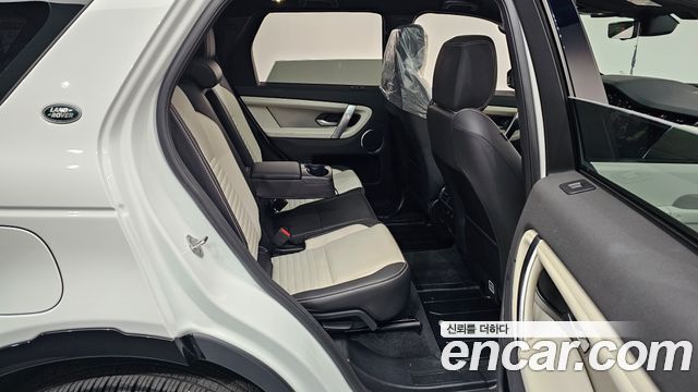 Land Rover Discovery Sport (II) P250 Dynamic SE 2024 — фото 12