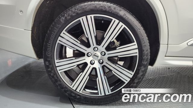 Volvo XC90 (II) T8 Ultimate Bright Hybrid 2023 — фото 5