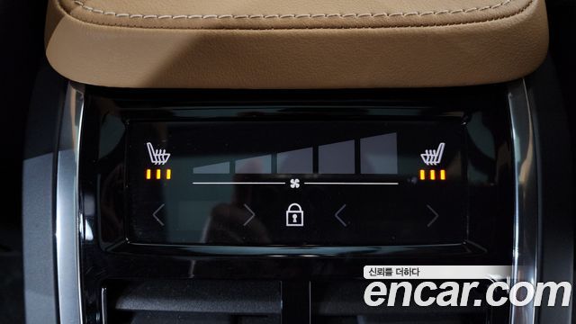 Volvo XC90 (II) T8 Ultimate Bright Hybrid 2023 — фото 19
