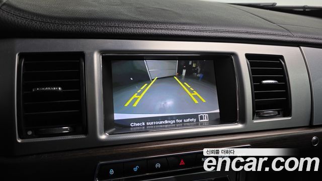 Jaguar XF 2.2D Luxury X250 2015 — фото 15